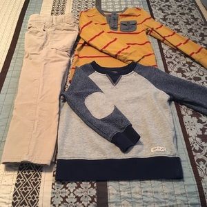 Boys 4t (2) shirts and (1) pair of corduroys.